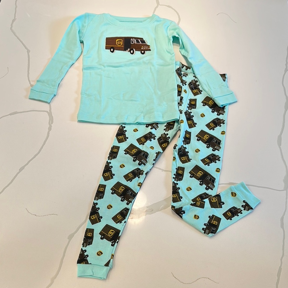 NWOT UPS pajamas size 5 aqua brown trucks 🩵🤎📦